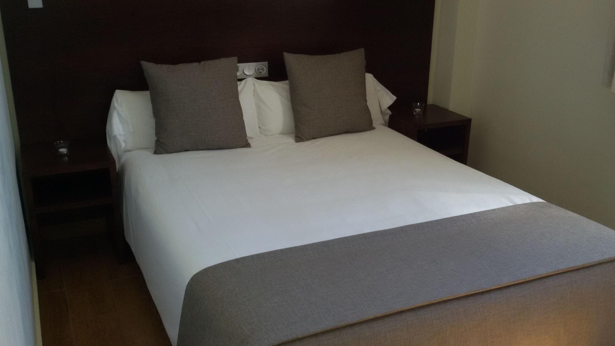 Hotel Rural Arroyo La Plata By Bossh Hotels Jerez De Los Caballeros Exteriör bild