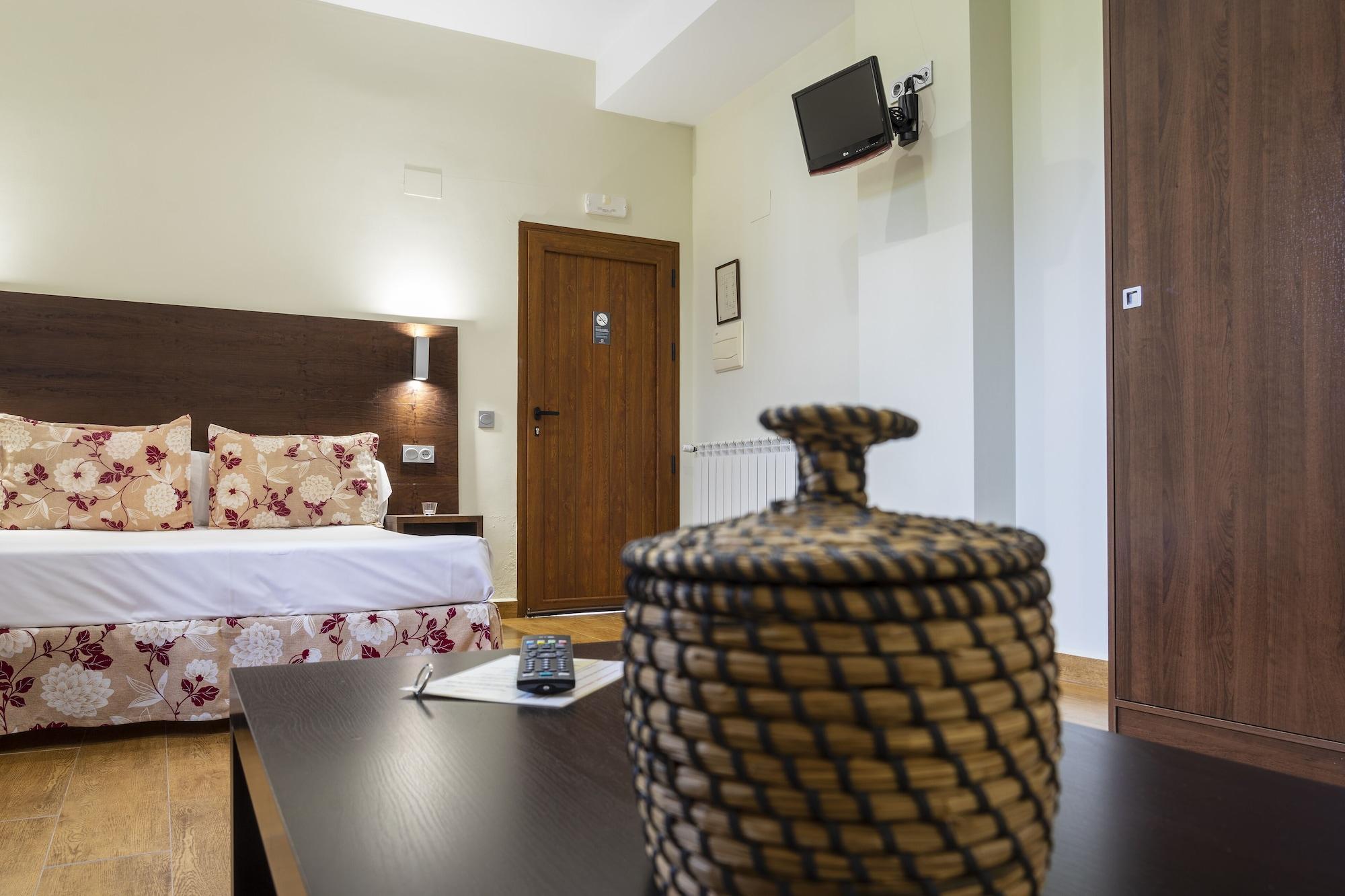 Hotel Rural Arroyo La Plata By Bossh Hotels Jerez De Los Caballeros Exteriör bild