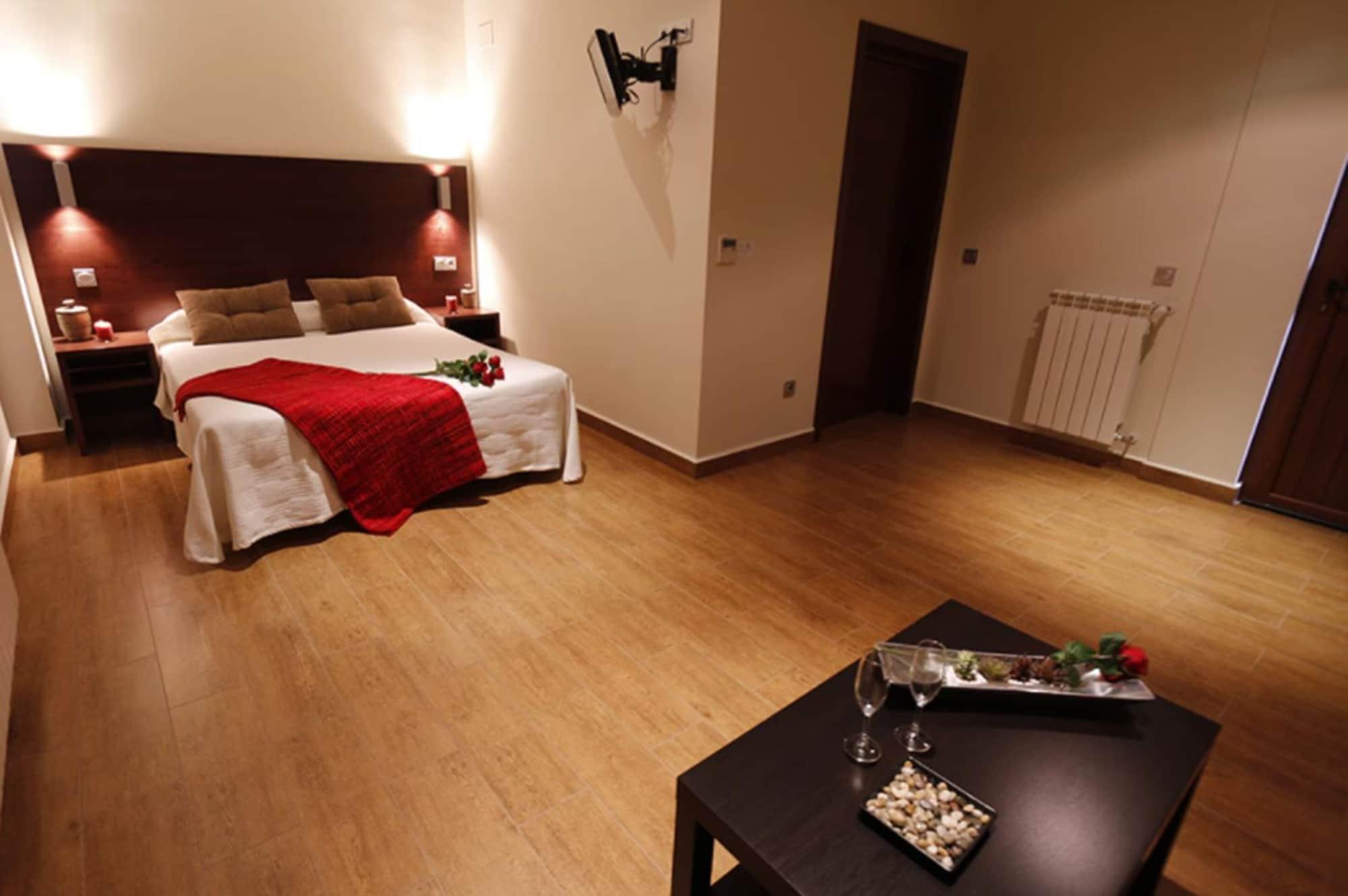 Hotel Rural Arroyo La Plata By Bossh Hotels Jerez De Los Caballeros Exteriör bild