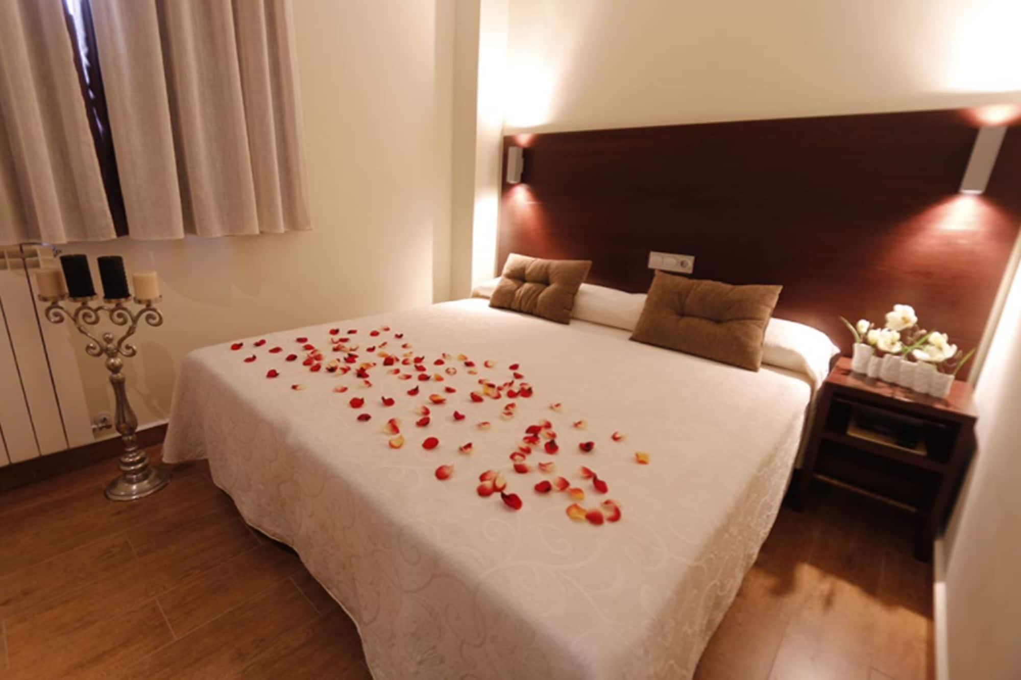 Hotel Rural Arroyo La Plata By Bossh Hotels Jerez De Los Caballeros Exteriör bild