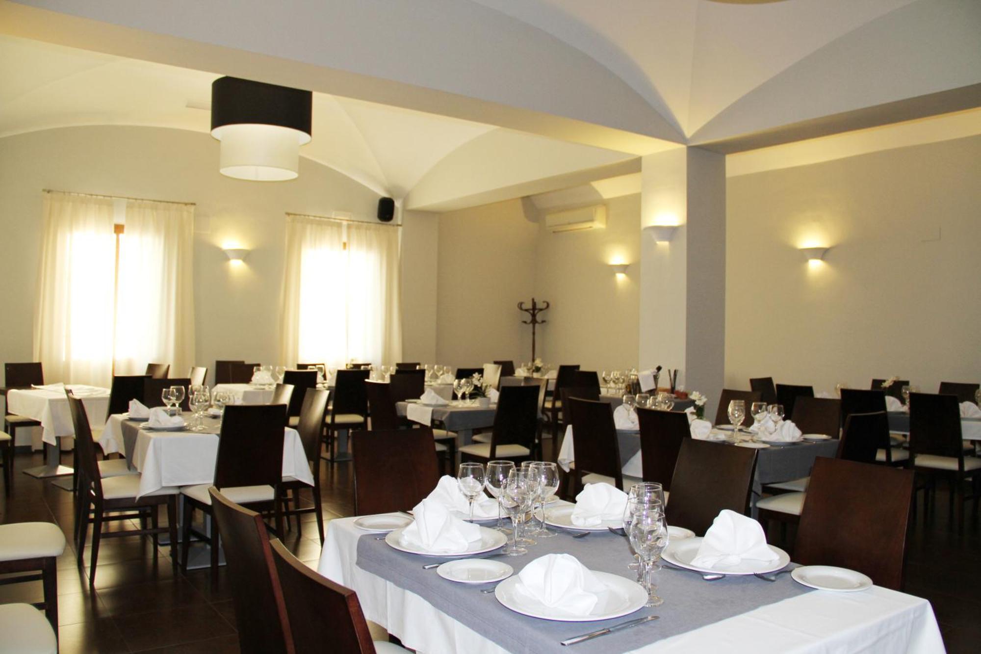 Hotel Rural Arroyo La Plata By Bossh Hotels Jerez De Los Caballeros Exteriör bild