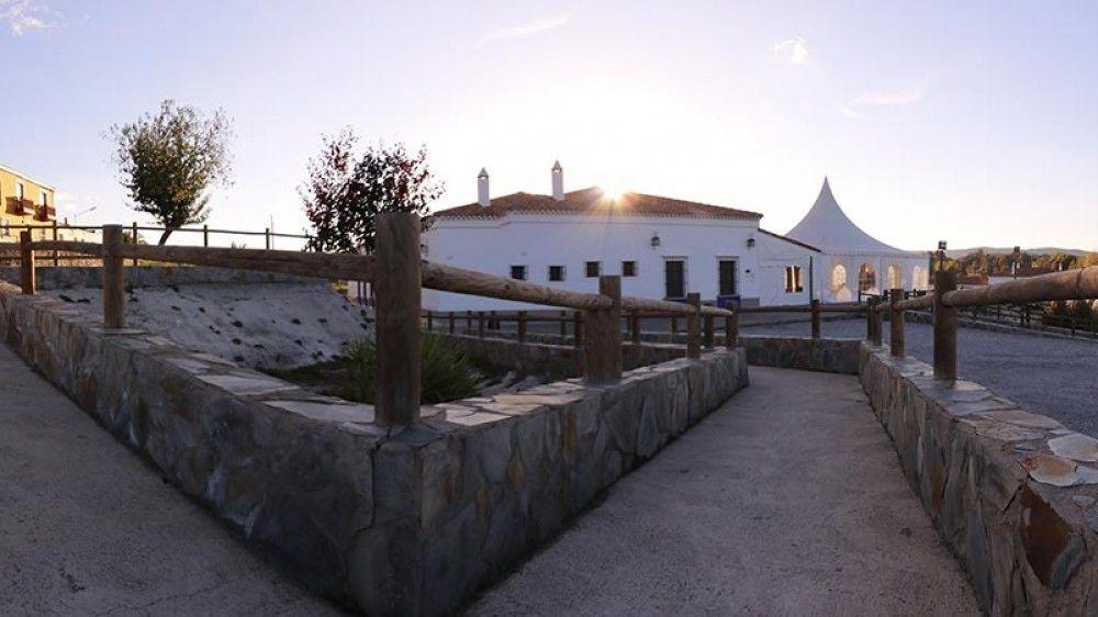 Hotel Rural Arroyo La Plata By Bossh Hotels Jerez De Los Caballeros Exteriör bild