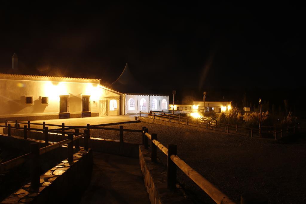 Hotel Rural Arroyo La Plata By Bossh Hotels Jerez De Los Caballeros Exteriör bild
