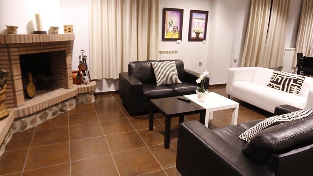 Hotel Rural Arroyo La Plata By Bossh Hotels Jerez De Los Caballeros Exteriör bild