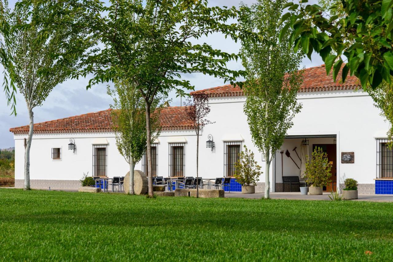 Hotel Rural Arroyo La Plata By Bossh Hotels Jerez De Los Caballeros Exteriör bild