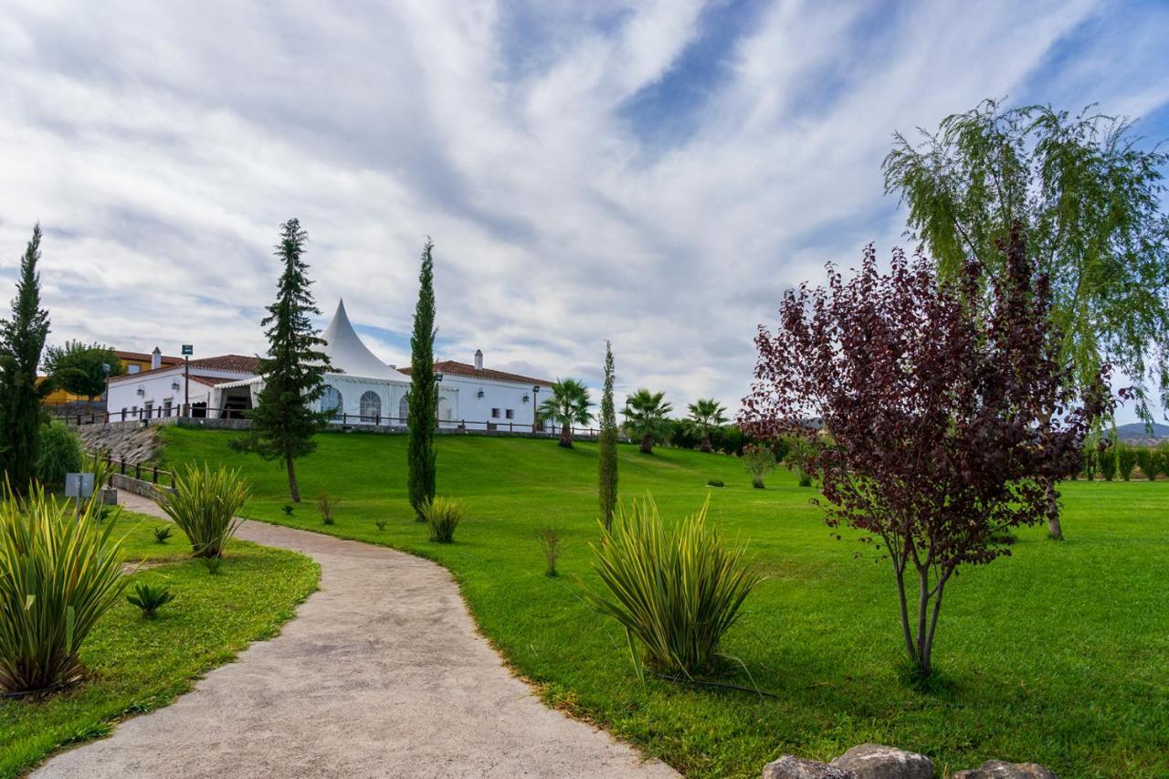 Hotel Rural Arroyo La Plata By Bossh Hotels Jerez De Los Caballeros Exteriör bild