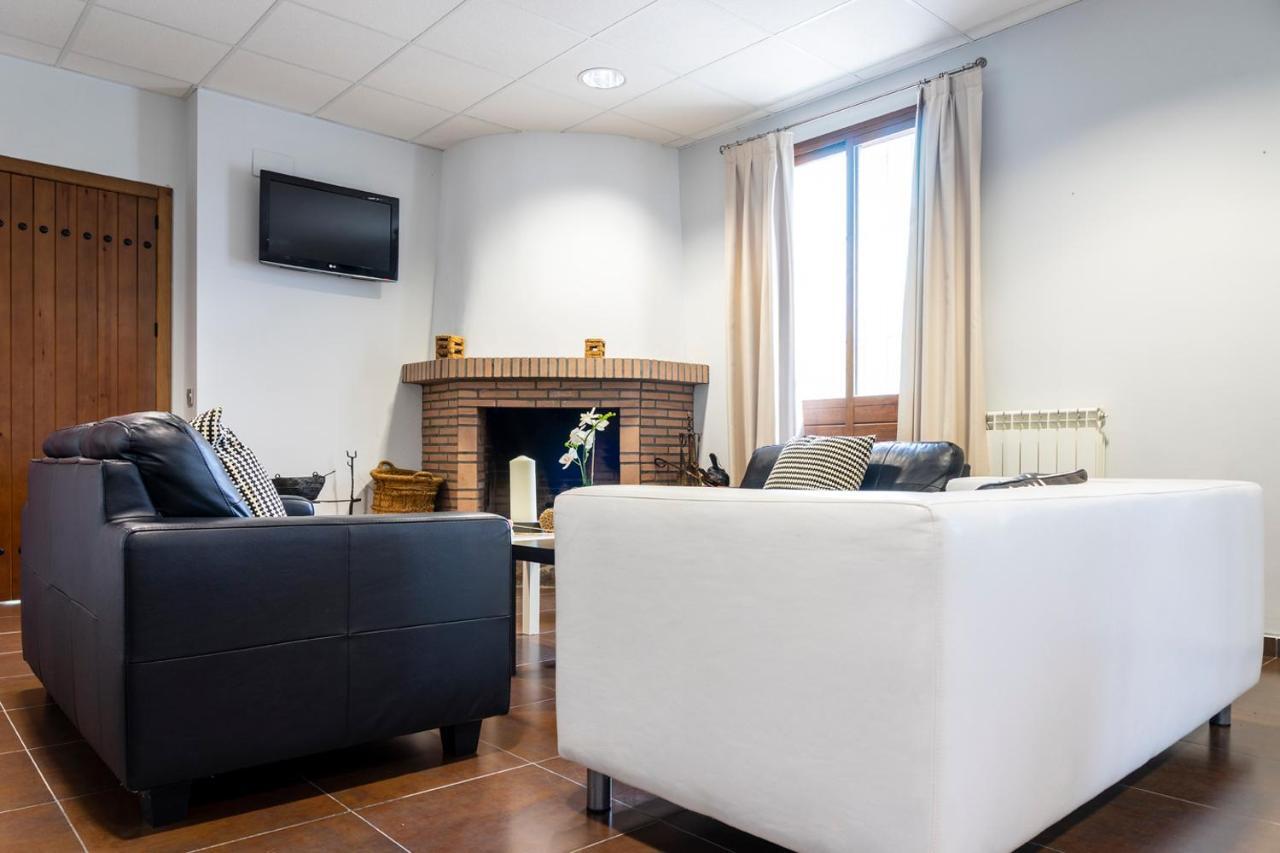 Hotel Rural Arroyo La Plata By Bossh Hotels Jerez De Los Caballeros Exteriör bild